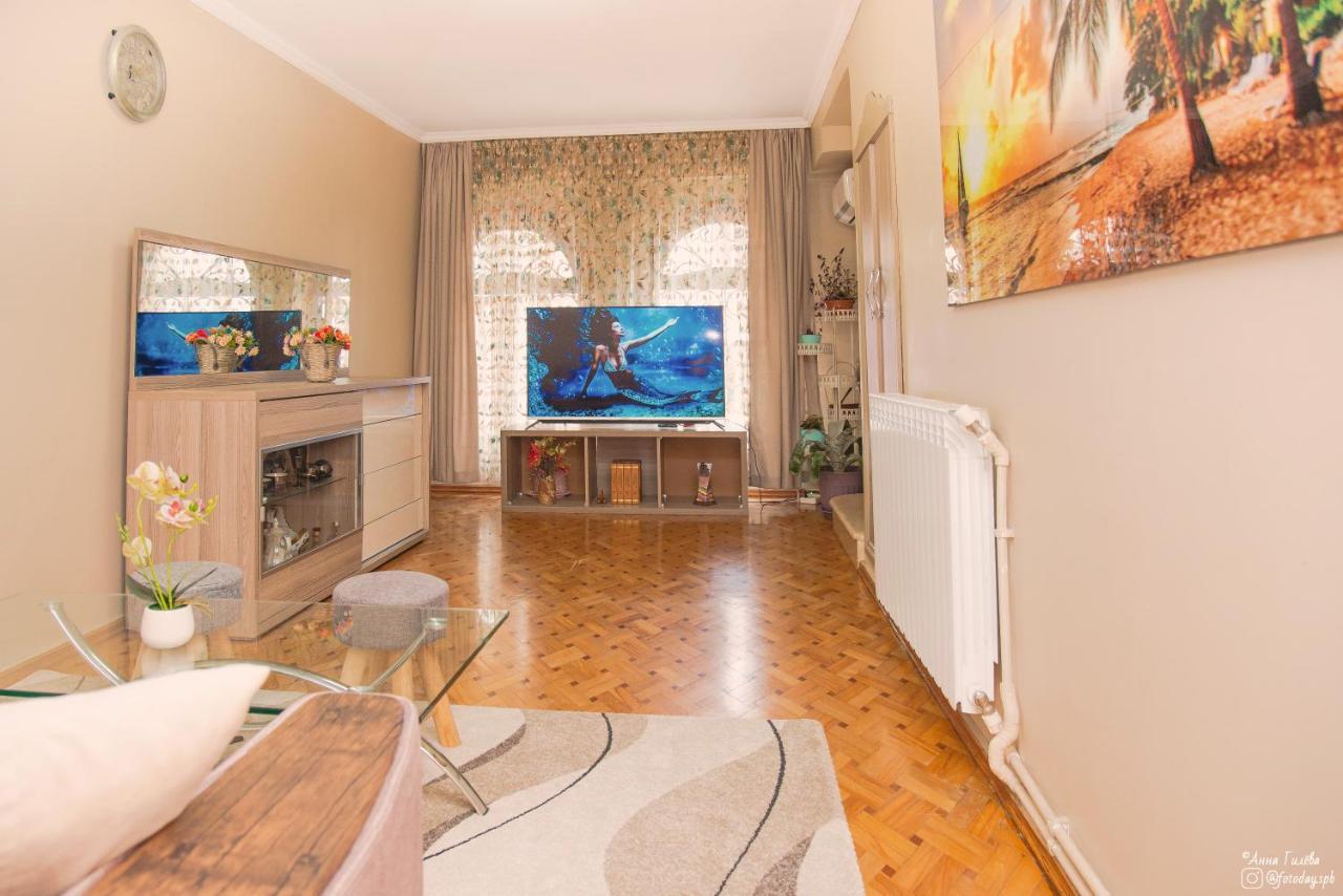Mariamo'S Apartments バトゥーミ 部屋 写真
