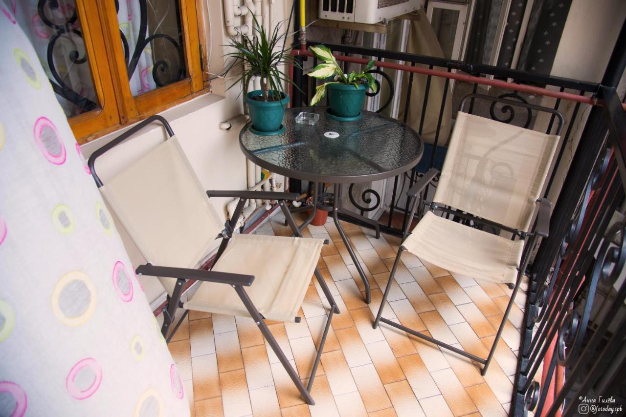 Mariamo'S Apartments バトゥーミ 部屋 写真