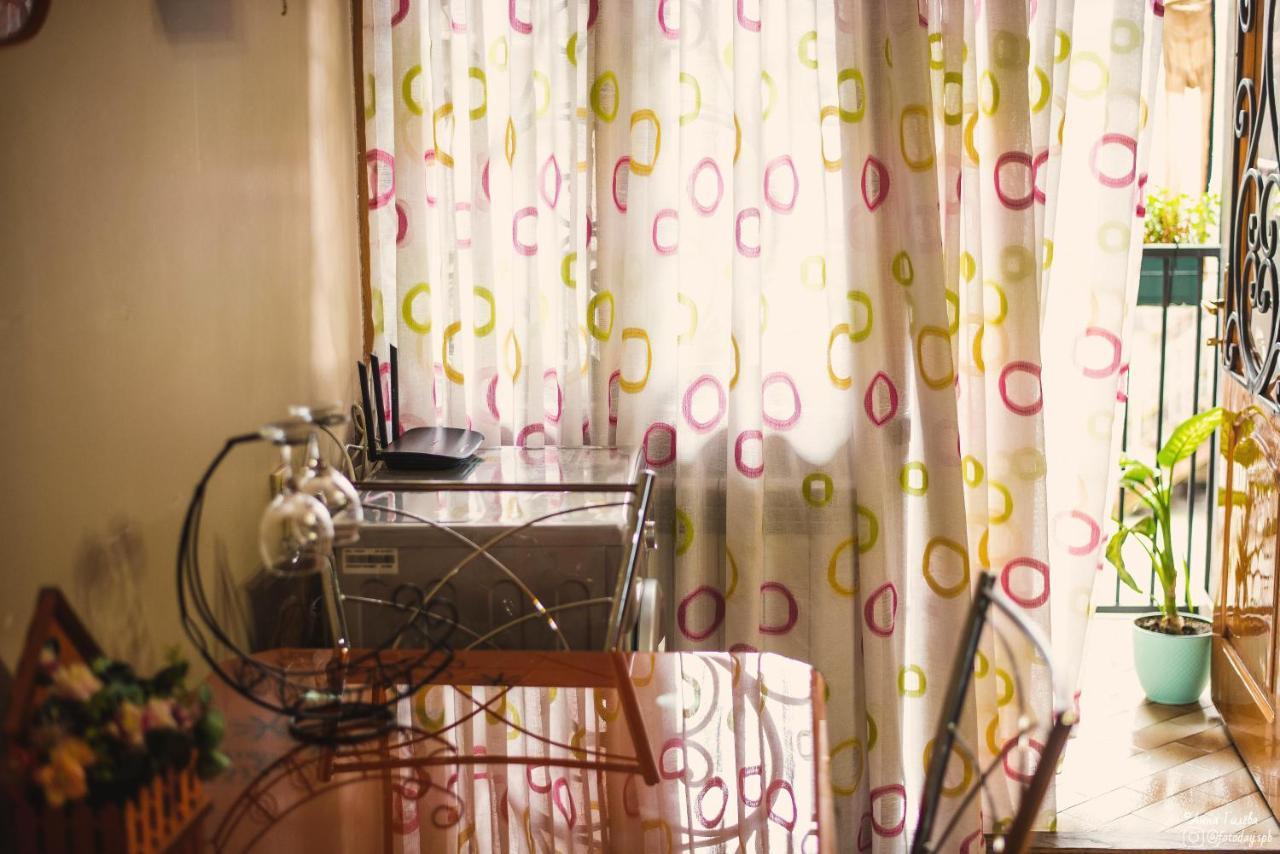 Mariamo'S Apartments バトゥーミ 部屋 写真