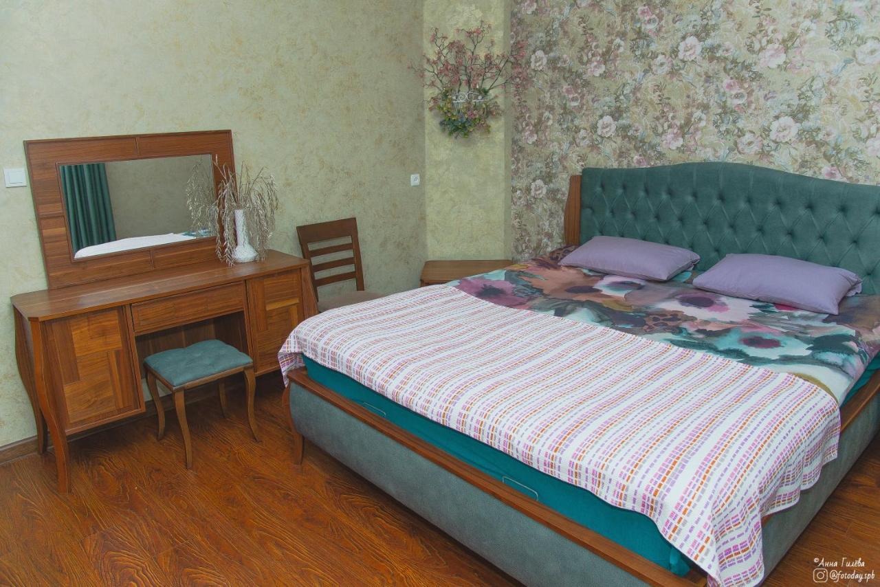 Mariamo'S Apartments バトゥーミ エクステリア 写真